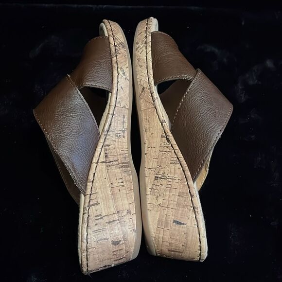 BOC Brown Leather Slide Sandals - Picture 4 of 8